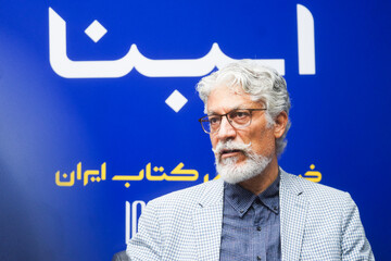 ابن‌خلدون یک گام از خودش فراتر نهاده بود