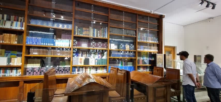 کتابخانه بوعلی‌سینا در حیات فرهنگی شهر همدان نقش دارد/ لزوم بهره‌گیری از شیوه‌های نوین اطلاع‌رسانی