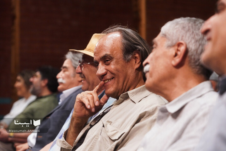 شب رونمایی از کتاب «محیط زیست از نگاه هنرمندان»