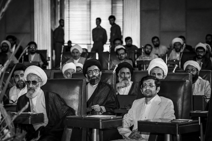 سندی از پیشگامی آیت‌الله خامنه‌ای در حمایت از مسلمانان لبنان