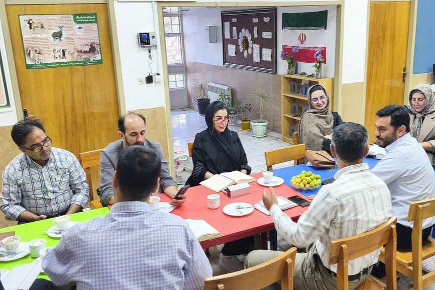 محفل ادبی «اشراق» در گرمه برگزار شد