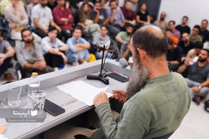 دیدار با محمد مهدی اردبیلی در تالار گفتگوی ققنوس