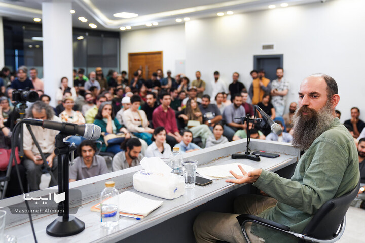دیدار با محمد مهدی اردبیلی در تالار گفتگوی ققنوس