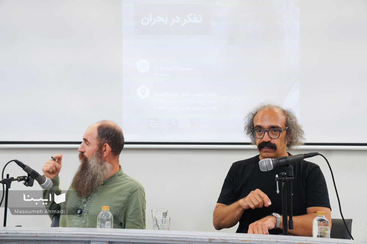 اُستنِ این عالم ای جان ، غَفلت است