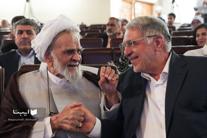 مراسم رونمایی از روزشمار سیره نبوی
