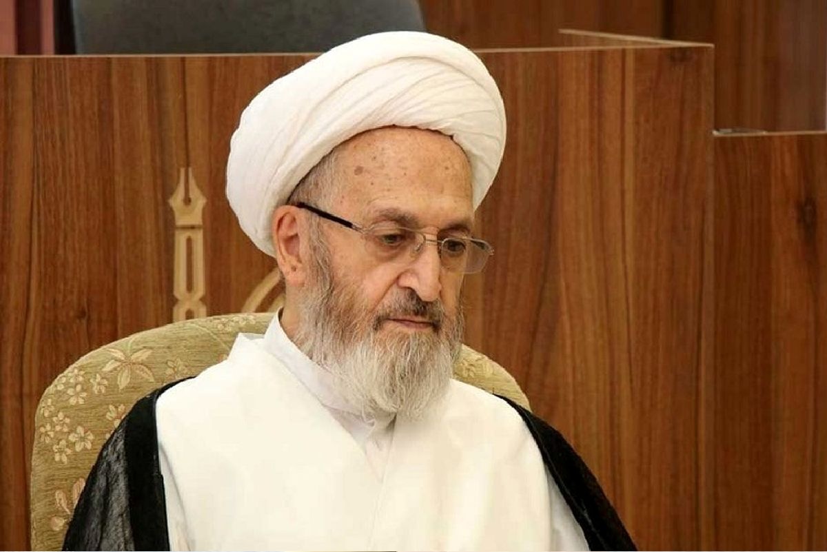 نگاه ایدئولوژیک آفت سیره‌نویسی است