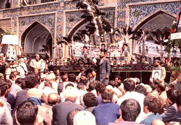 خراسان؛ خاستگاه شعر آیینی/ مروری بر آیین‌های عزاداری دوره قاجار در حرم رضوی