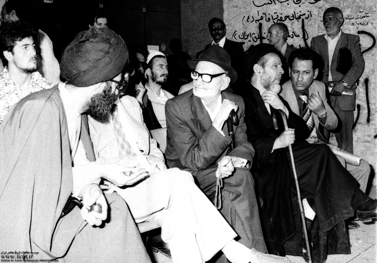 عکس کمتر دیده‌شده از مراسم سالگرد علی شریعتی در دانشگاه تهران