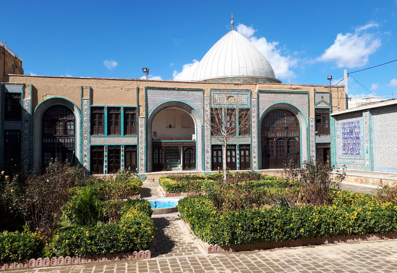 تلاقی هنر و ایمان؛ روایت عاشورا در قلب تکیههای تاریخی کرمانشاه