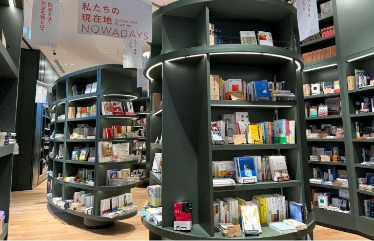 نسخه ژاپنی برای نجات کتابفروشیها از انقراض نسخه ژاپنی برای نجات کتابفروشیها از انقراض