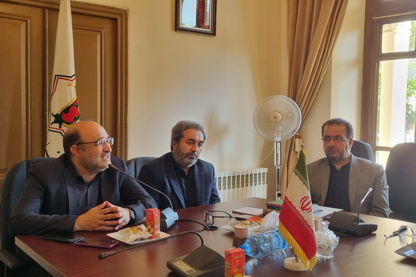 کتابخانه‌ها باید به پایگاه‌های فرهنگی چندمنظوره تبدیل شوند