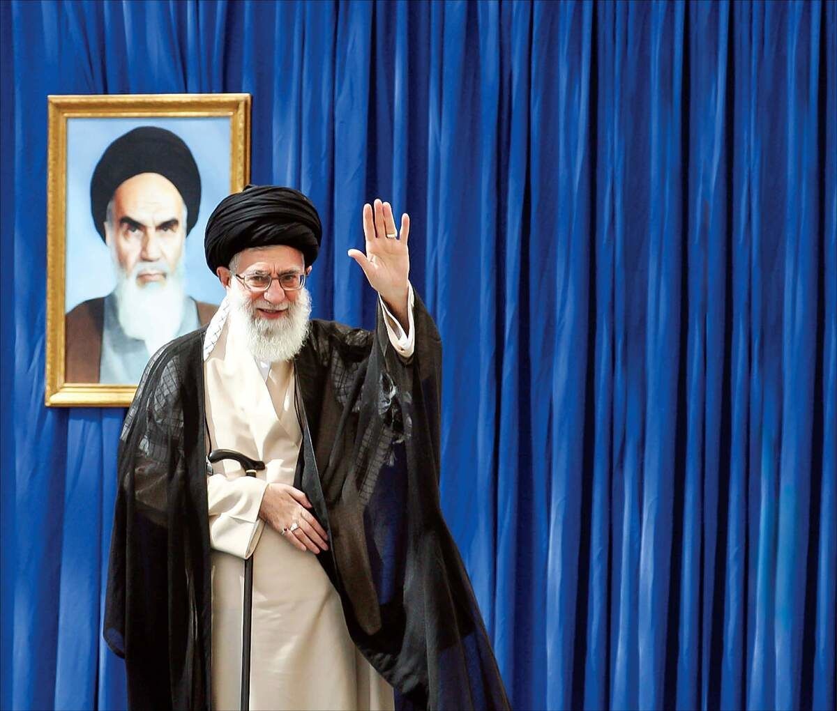 منظومه سیاسی رهبر شهید منظومه سیاسی رهبر شهید