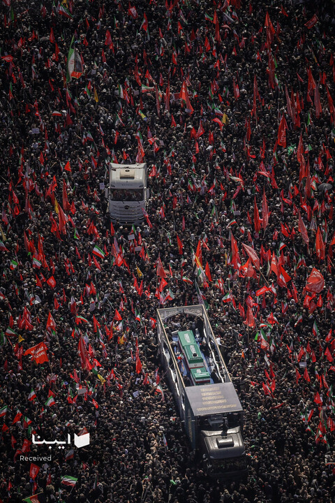 تشییع پیکر مطهر رهبر شهید انقلاب در تهران