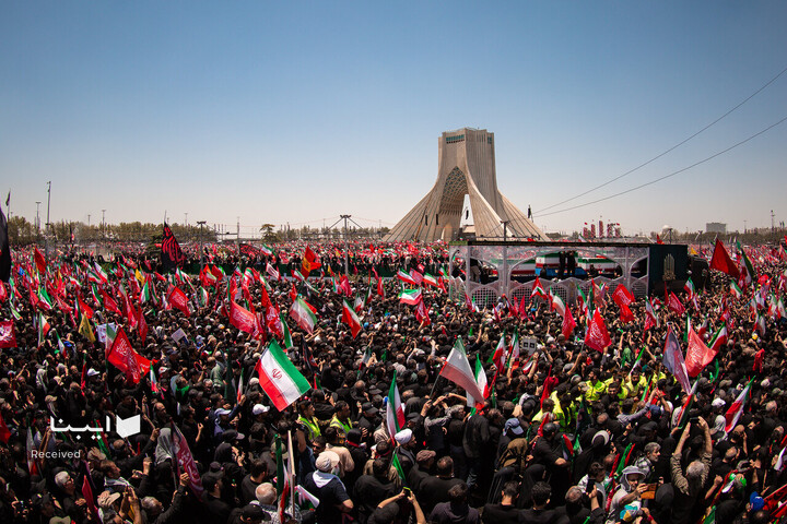 تشییع پیکر مطهر رهبر شهید انقلاب در تهران