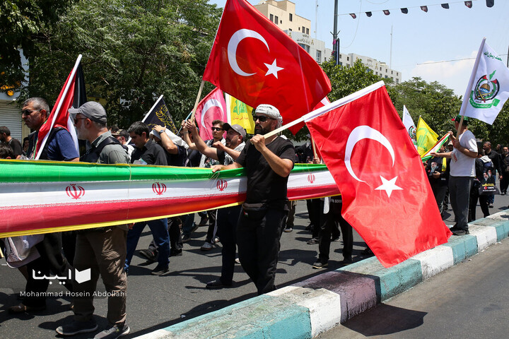 تشییع پیکر مطهر رهبر شهید انقلاب در تهران _۲