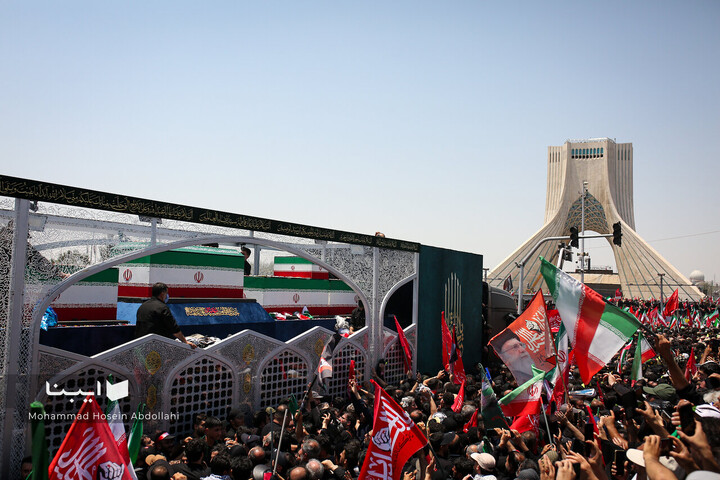 تشییع پیکر مطهر رهبر شهید انقلاب در تهران _۲