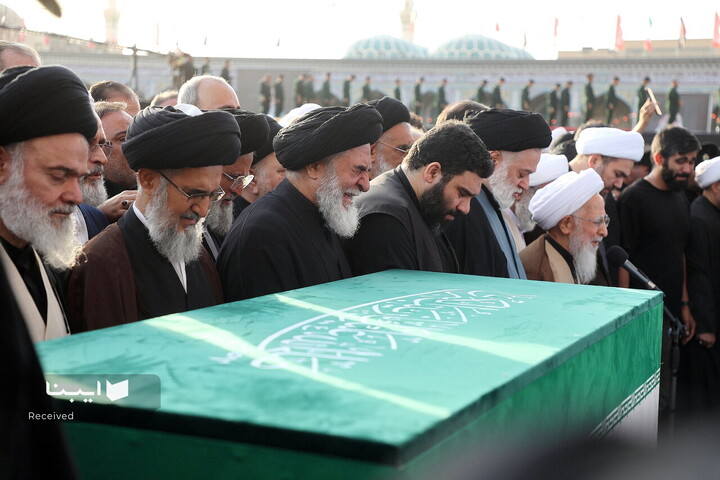 تشییع پیکر مطهر رهبر شهید انقلاب در قم