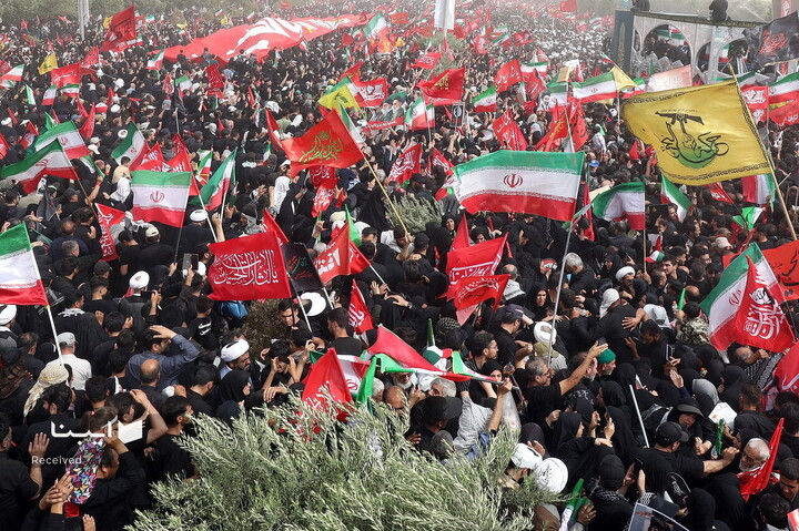 تشییع پیکر مطهر رهبر شهید انقلاب در قم
