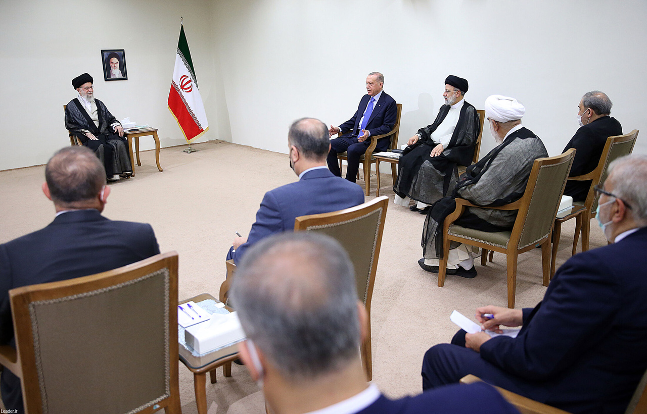 واقعگرایی منظومهوار واقعگرایی منظومهوار