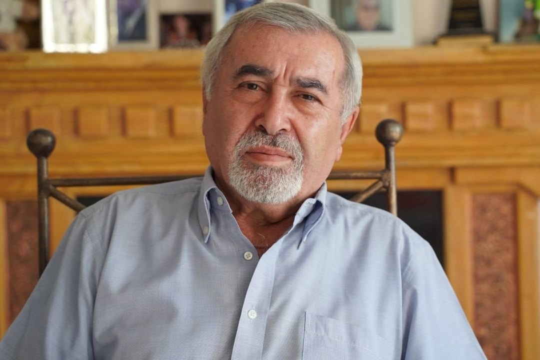 داستان اهدای کتاب