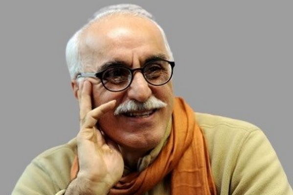 داریوش مودبیان، خواستگاری جنجالی چخوف را به رادیو نمایش می‌آورد