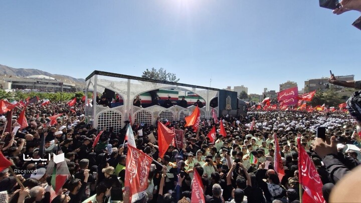 تشییع پیکر مطهر رهبر شهید انقلاب در مشهد