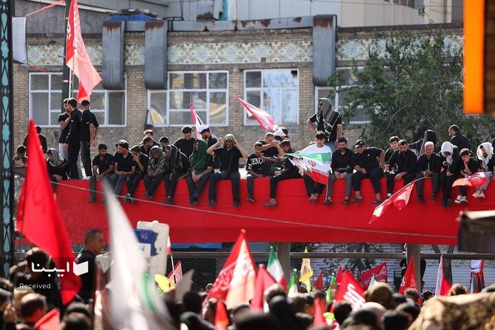 تشییع پیکر مطهر رهبر شهید انقلاب در مشهد