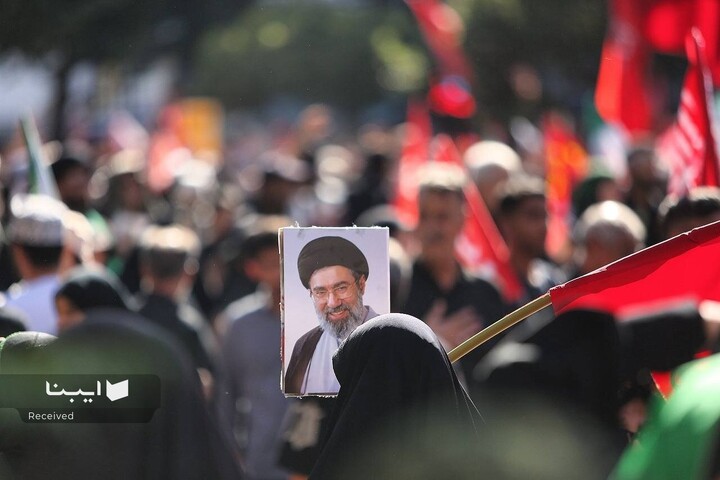تشییع پیکر مطهر رهبر شهید انقلاب در مشهد