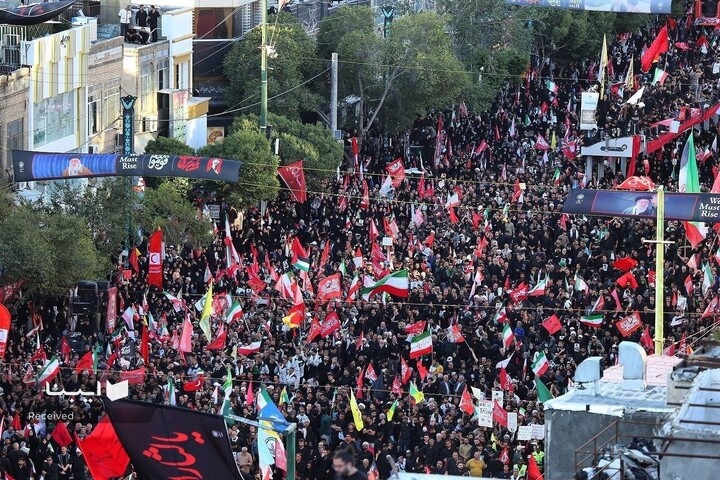 تشییع پیکر مطهر رهبر شهید انقلاب در مشهد