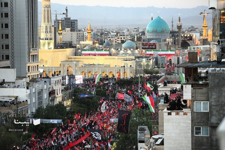 تشییع پیکر مطهر رهبر شهید انقلاب در مشهد