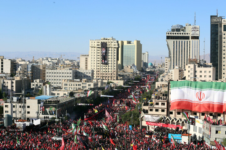 تشییع پیکر مطهر رهبر شهید انقلاب در مشهد