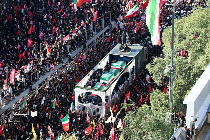 تشییع پیکر مطهر رهبر شهید انقلاب در مشهد