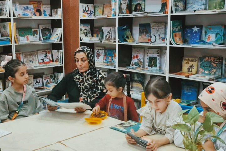 «خرس کوچولوی قطبی»؛ راوی قصه امنیت برای دختران هرمزگانی