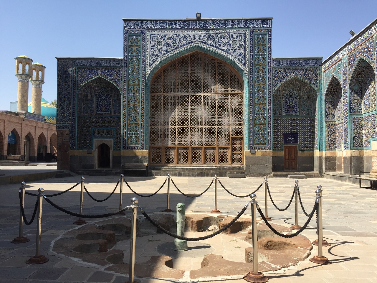 قصه غمانگیز یک کتابخانه