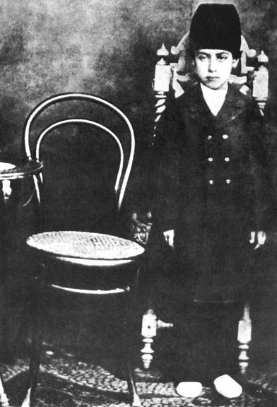 نهضت ملی شدن نفت در ایران شاهنامه آزادی است