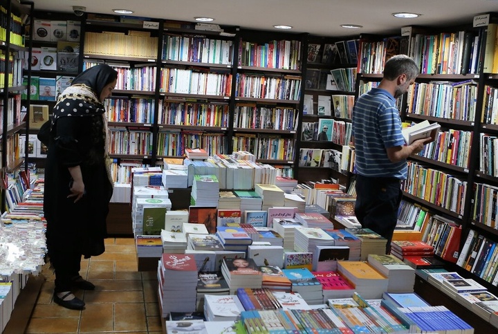 گچساران فقط ۲ کتابفروشی فعال دارد