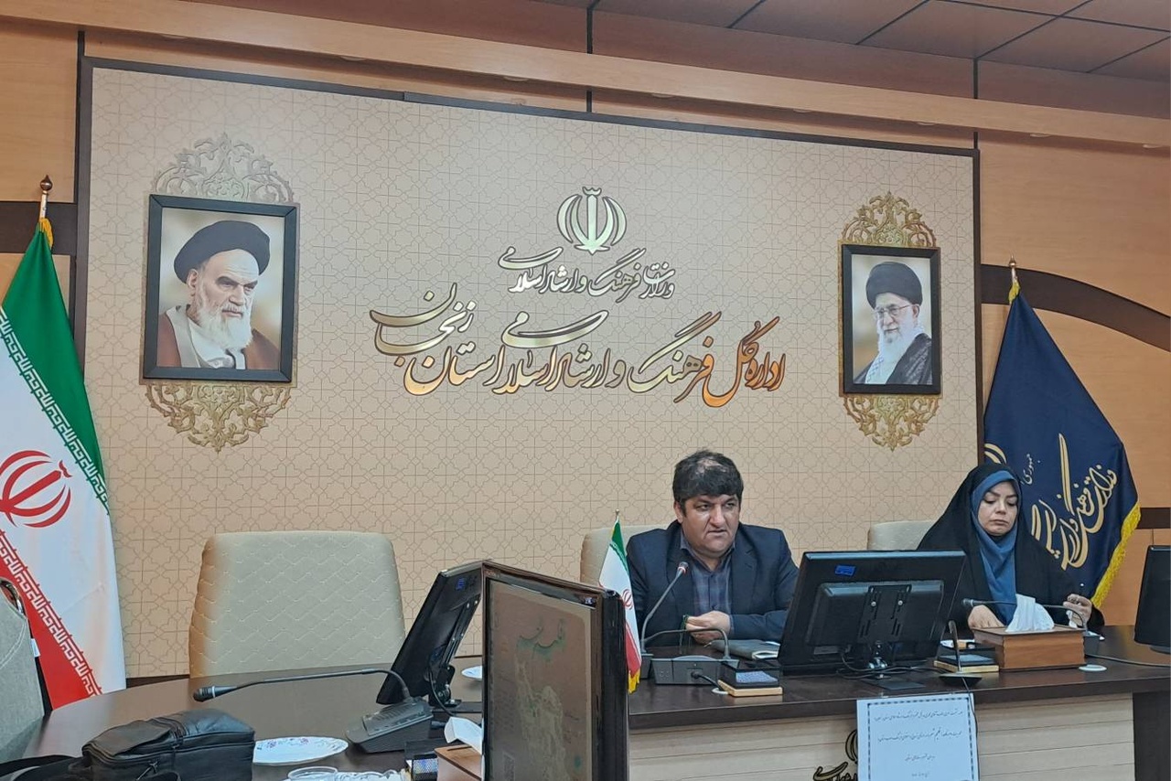 حضور ۱۰۰ شاعر جوان در اقلیم شعر زنجان