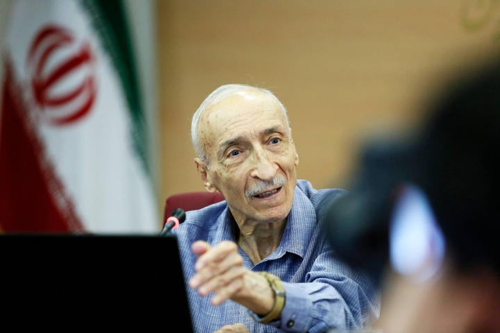 هشدار سعدی از زبان شخصیت‌های اساطیری و تاریخی به حاکمان