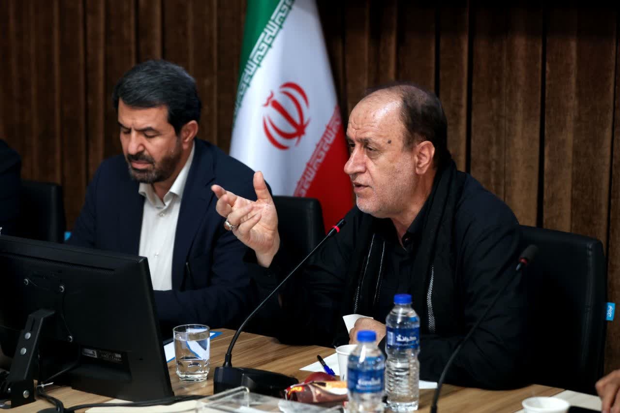 عزم جدی استانداری همدان برای رفع چالشهای کتابخانهها و ترویج فرهنگ کتابخوانی