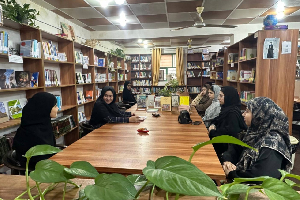 کودکان و نوجوانان هرمزگان با مفاخر ایران آشنا شدند