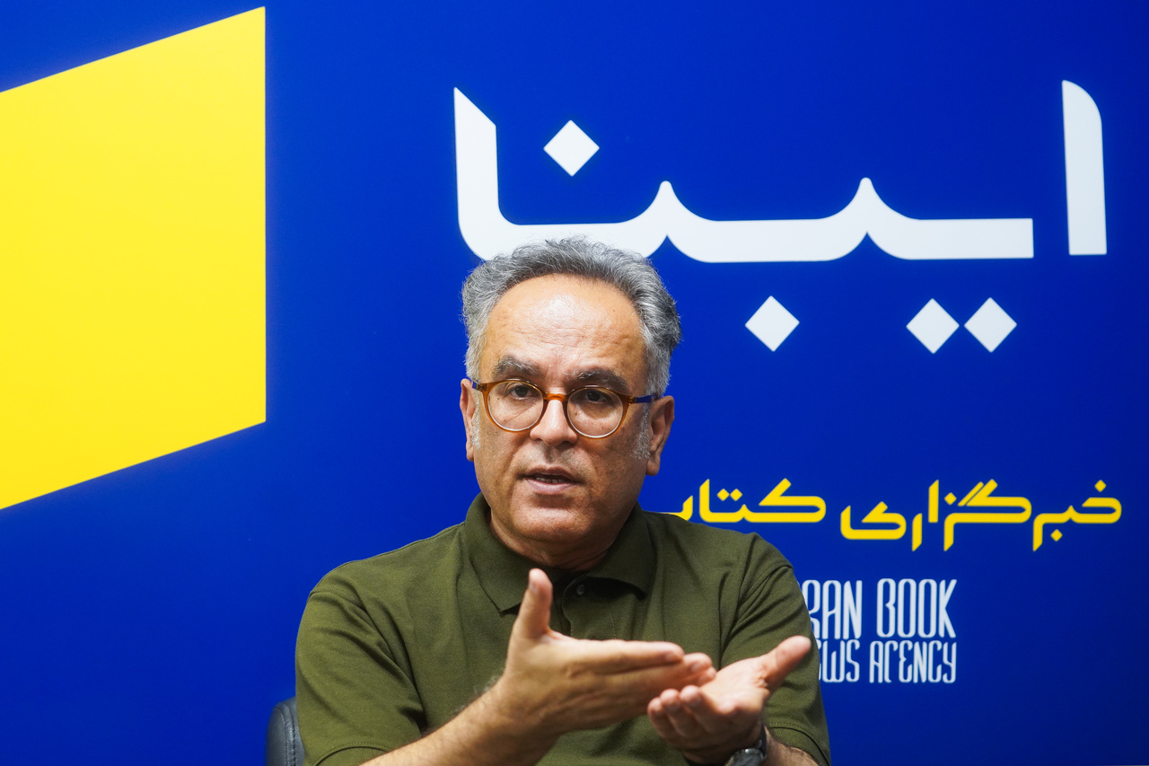 شاعران ایران درباره جنگ جهانی دوم چه شعرهایی سروده‌اند؟