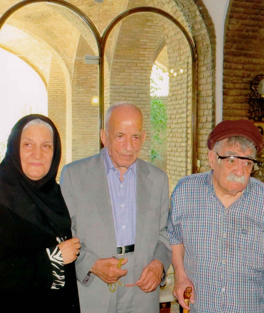 در عین فروتنی، دریای دانش بود