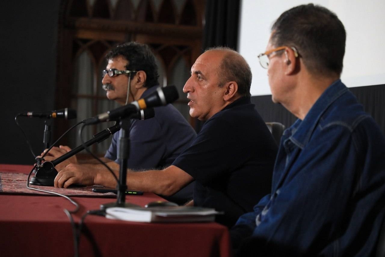«پرنیان»؛ روایت خانوادهای که حافظ تاریخ خانواده اسماعیل یغمایی شد «پرنیان»؛ روایت خانوادهای که حافظ تاریخ خانواده اسماعیل یغمایی شد