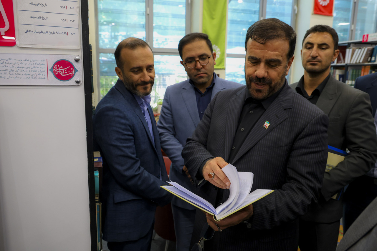 تکمیل پروژههای کتابخانهای با پیشرفت بیش از ۹۷ درصد در اولویت قرار گیرد تکمیل پروژههای کتابخانهای با پیشرفت بیش از ۹۷ درصد در اولویت قرار گیرد
