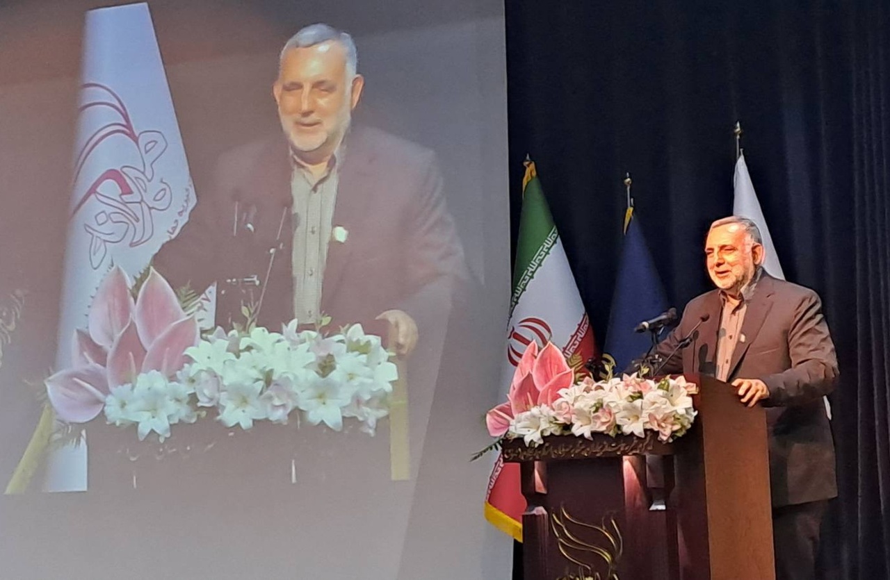 سهروردی از درخششهای ناگهانی تمدن ایران است سهروردی از درخششهای ناگهانی تمدن ایران است