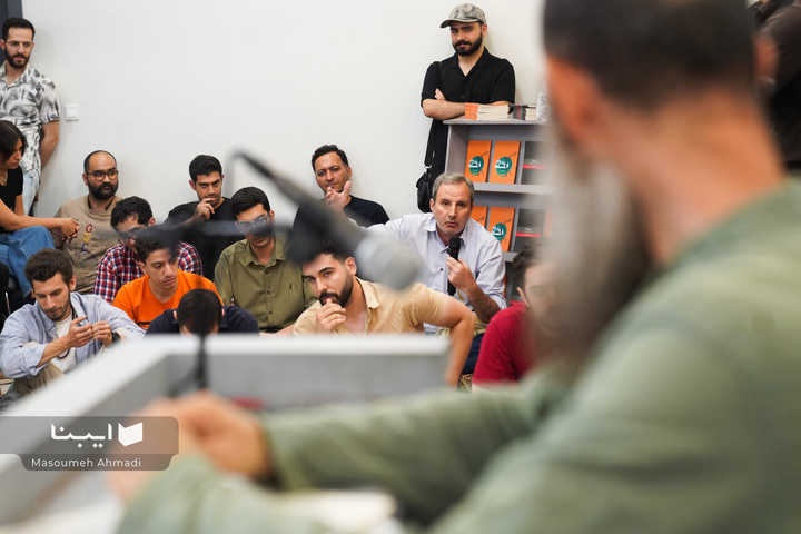 چطور چالش عضوگیری در باشگاه کتابخوانی را حل کنیم؟