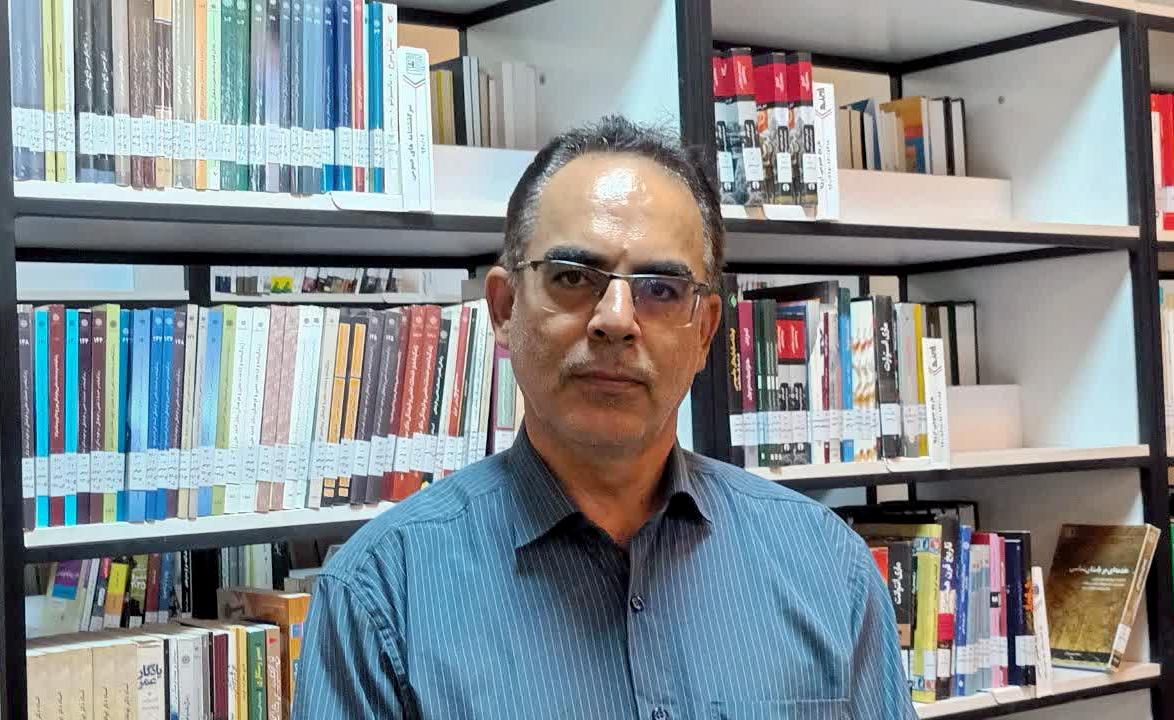 کتاب‌های بومی باید به زبان نسل جدید نزدیک شوند