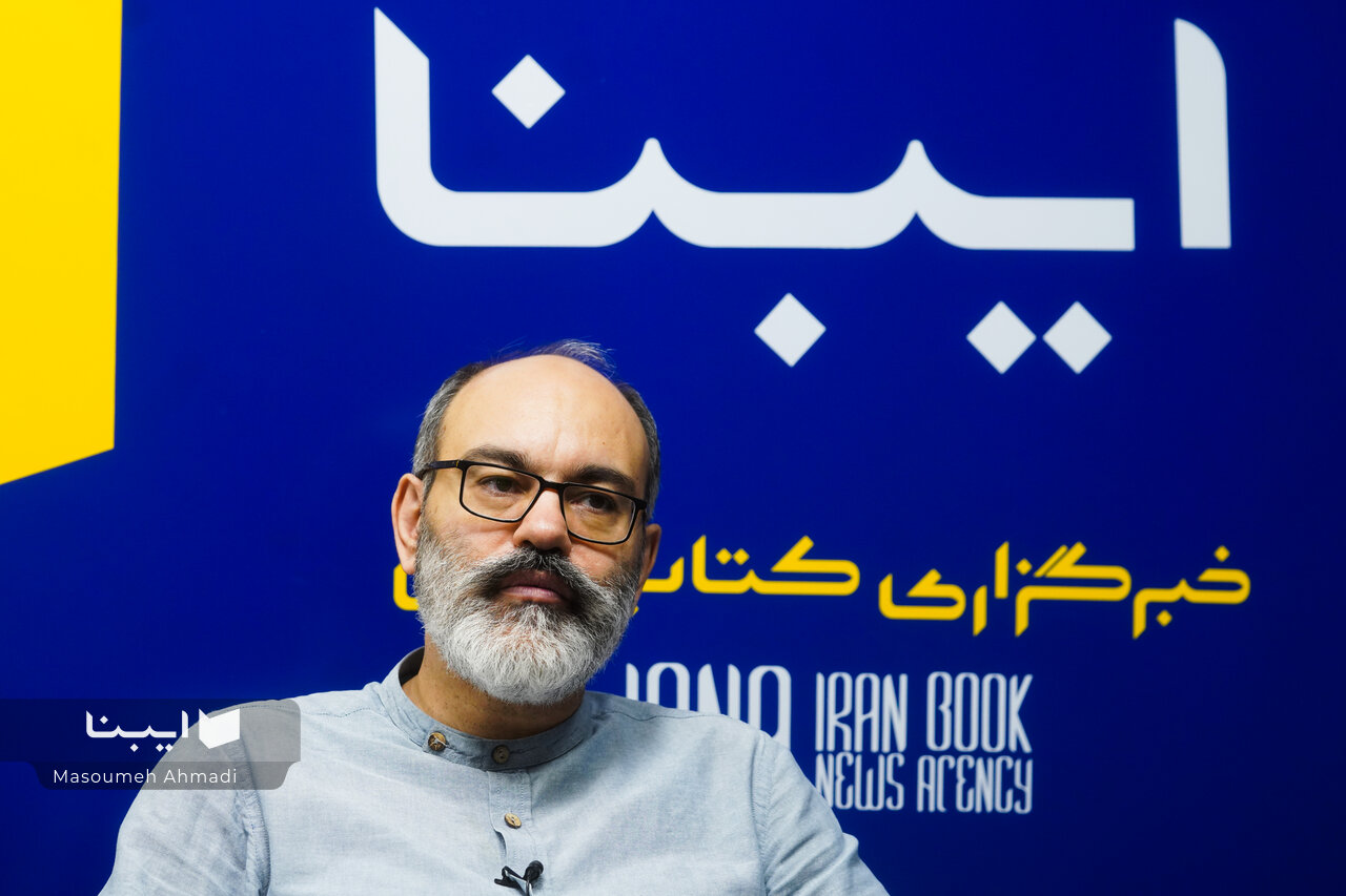 سینماگر ما حوزه نظری را قبول ندارد و حوزه نظری هم با تحقیر به سینما نگاه میکند