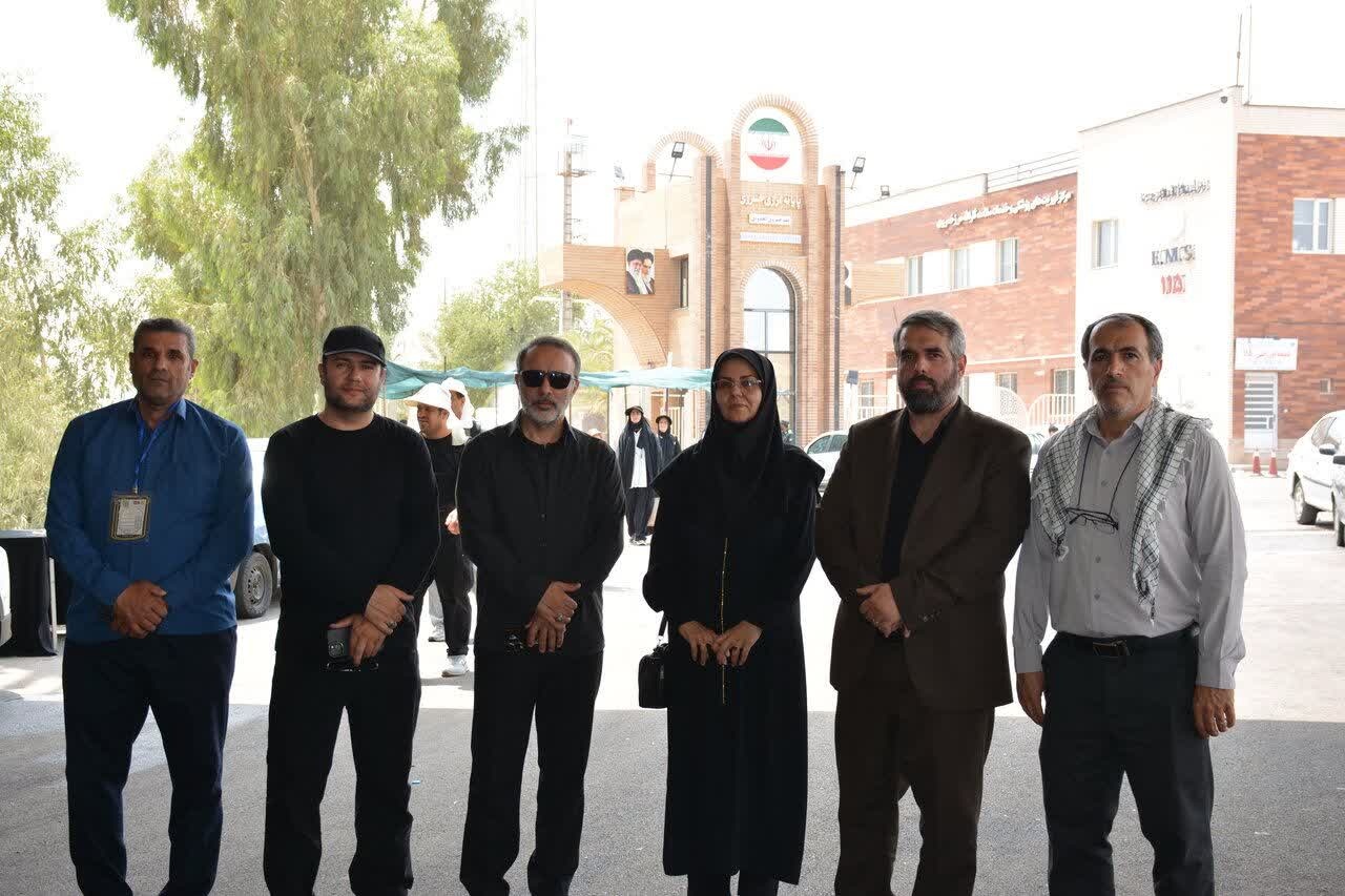 وقتی «کتاب» مهمان مسیر اربعین می‌شود