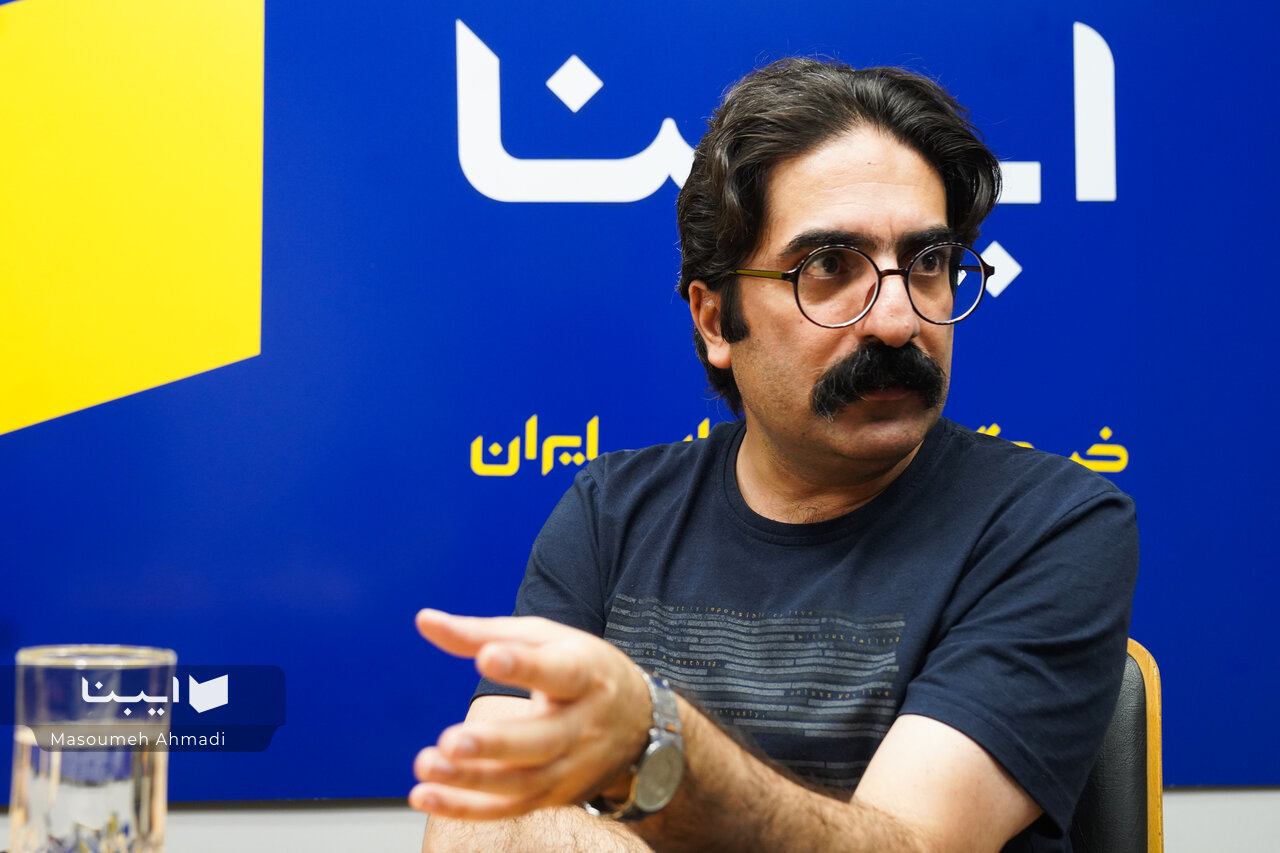 وقتی «قدسیت استاد» جایگزین «کارآمدی علمی» می‌شود